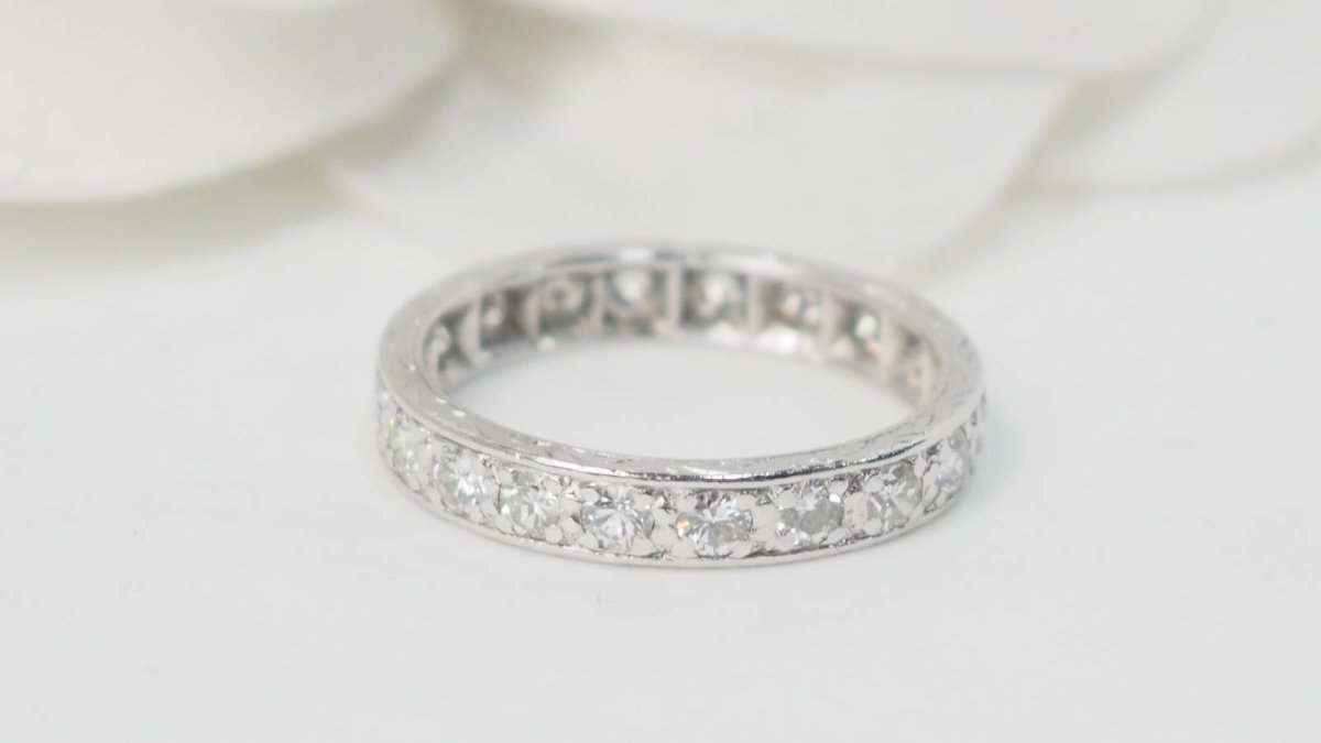 Alliance américaine en or blanc et diamants 0,90ct - Castafiore