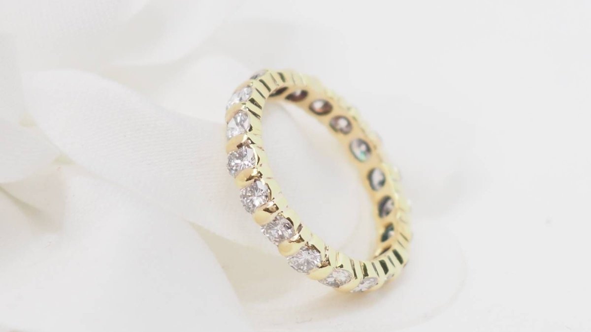 Alliance américaine en or jaune et diamants 1.33ct - Castafiore