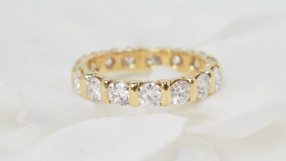 Alliance américaine en or jaune et diamants 2,40cts - Castafiore