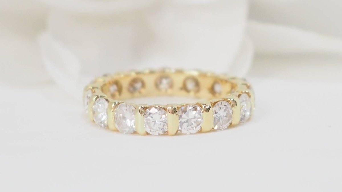 Alliance américaine en or jaune et diamants 2,40cts - Castafiore