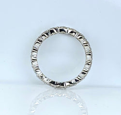 Alliance en or blanc 18 carats et platine, 18 diamants 2,70 carats - Castafiore