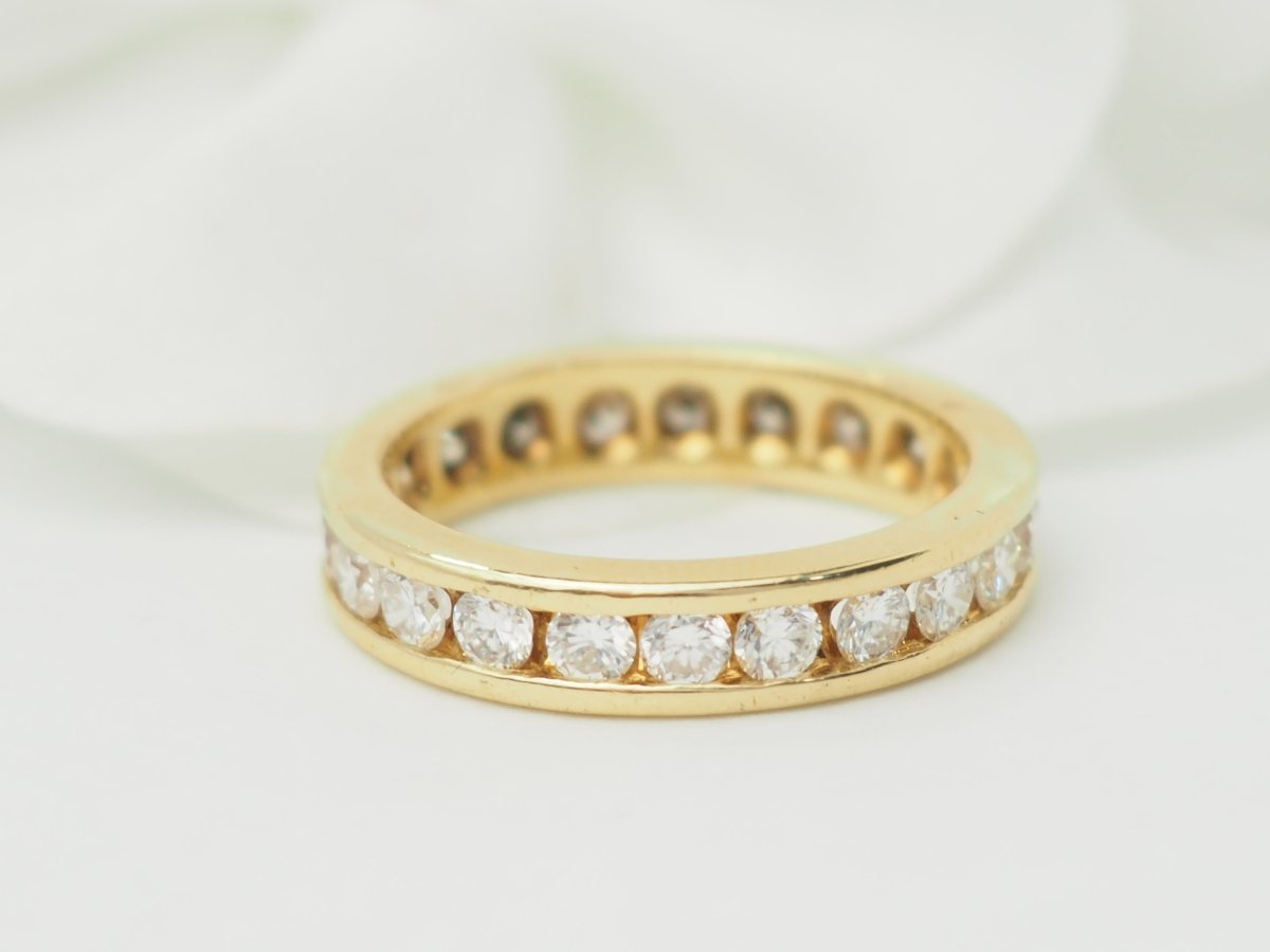 Alliance tour complet en or jaune et diamants 1,32ct - Castafiore