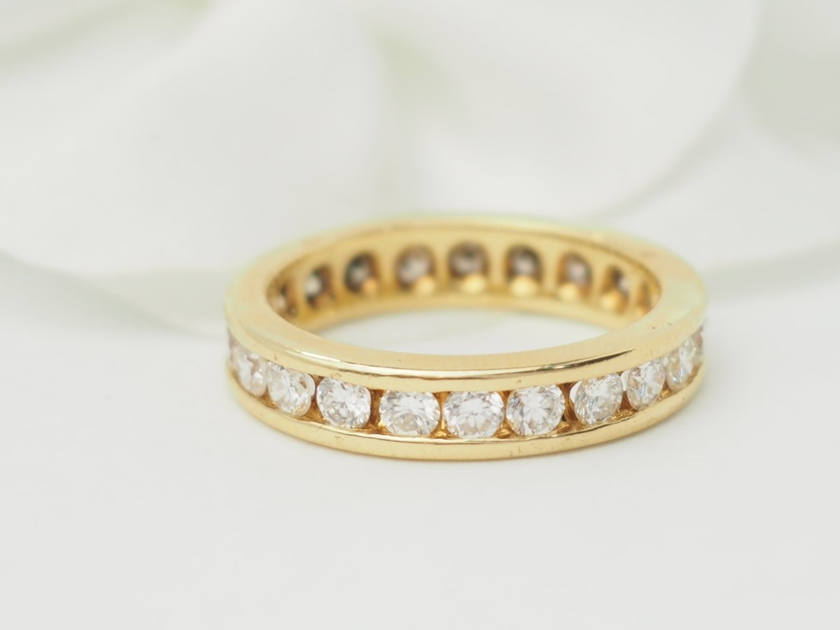 Alliance tour complet en or jaune et diamants 1,32ct - Castafiore