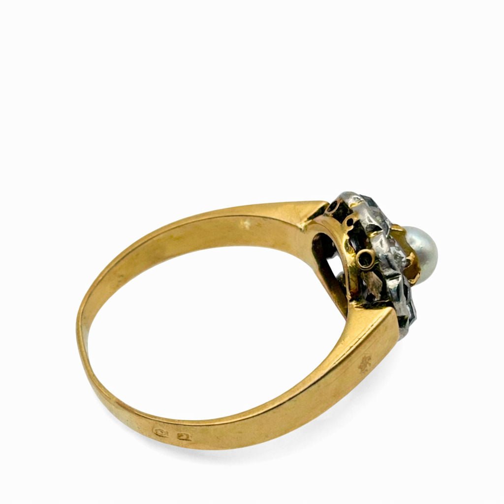 ANILLO EN ORO AMARILLO CON PERLA Y DIAMANTES - Castafiore