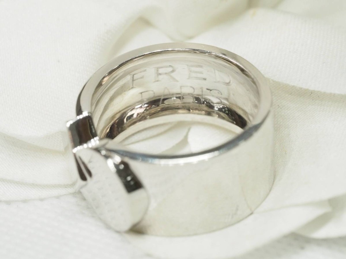 Anneau Fred en or blanc