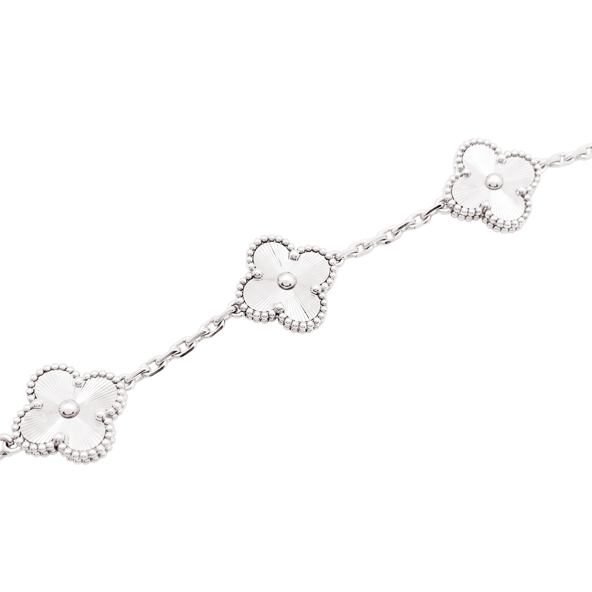 Bracelet Van Cleef & Arpels, "Alhambra", or blanc guilloché.