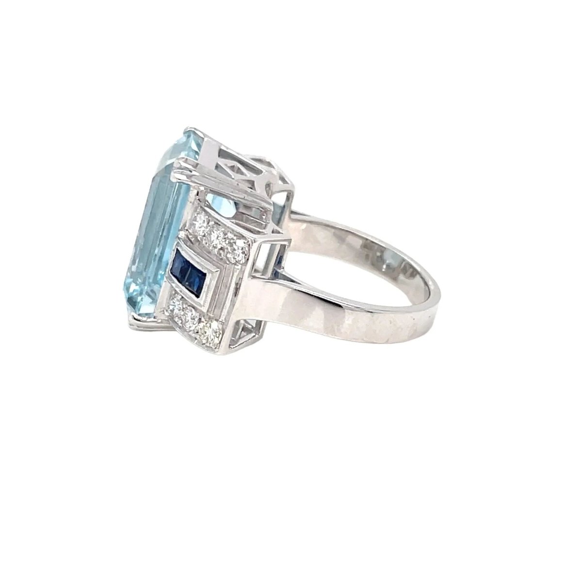 Art Deco 12 Carat Aquamarine Diamond Sapphire Gold Ring - Castafiore