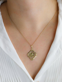 AUGIS Médaille Art Nouveau "Du plus heureux des jours je rappelle les heures" - Castafiore