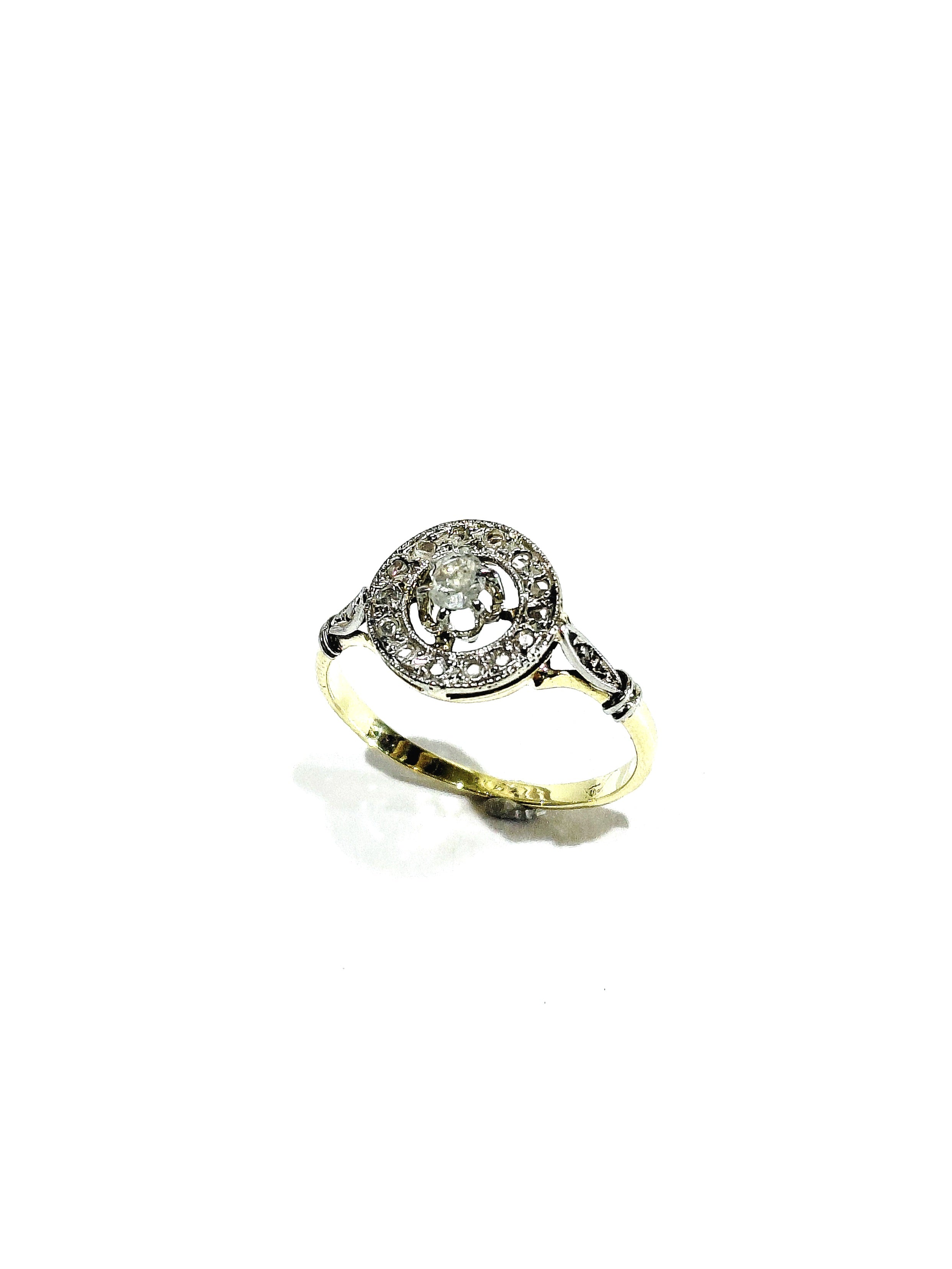 Bague cible en or jaune et diamants
