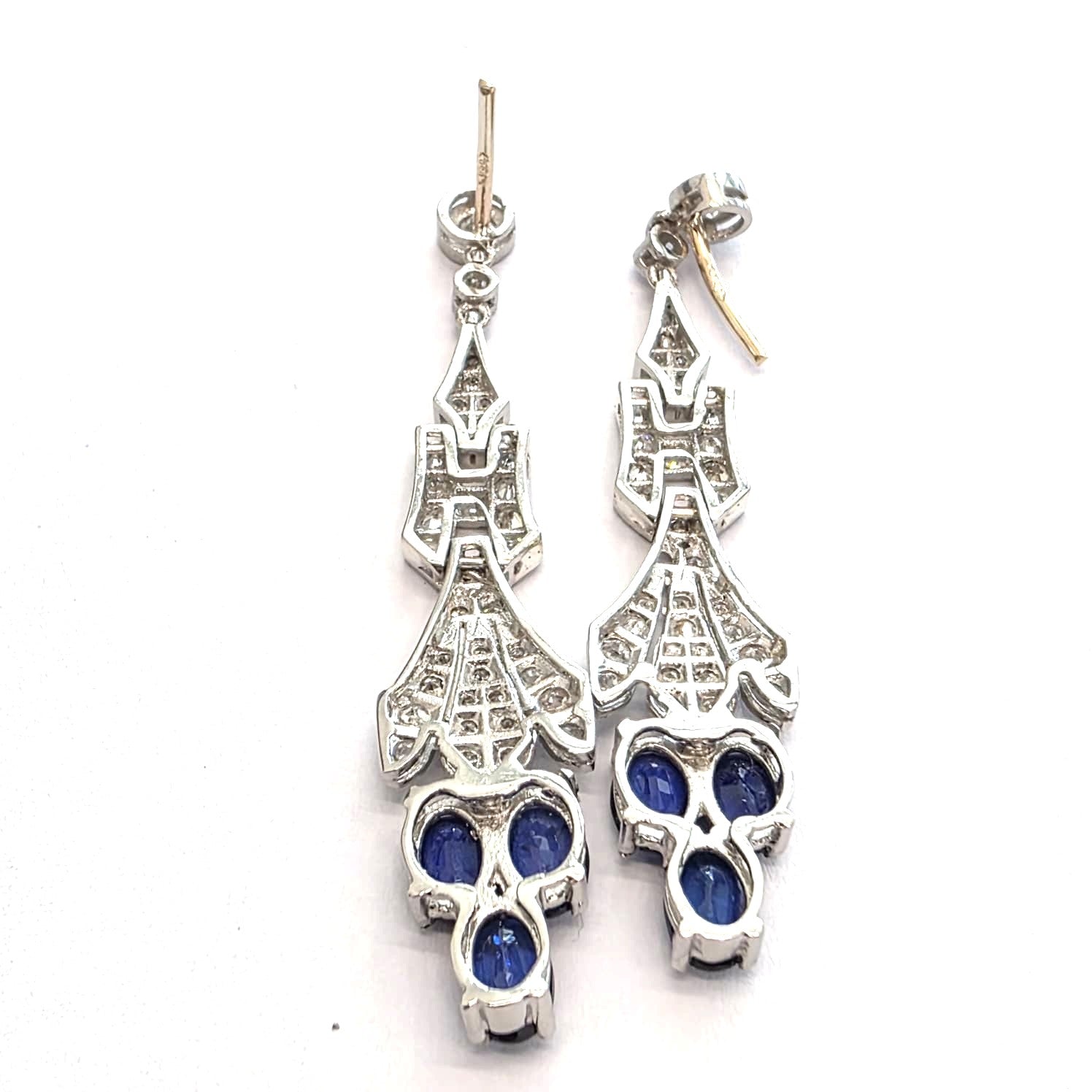 Boucles d'oreilles Pendantes en platine, saphirs et diamants