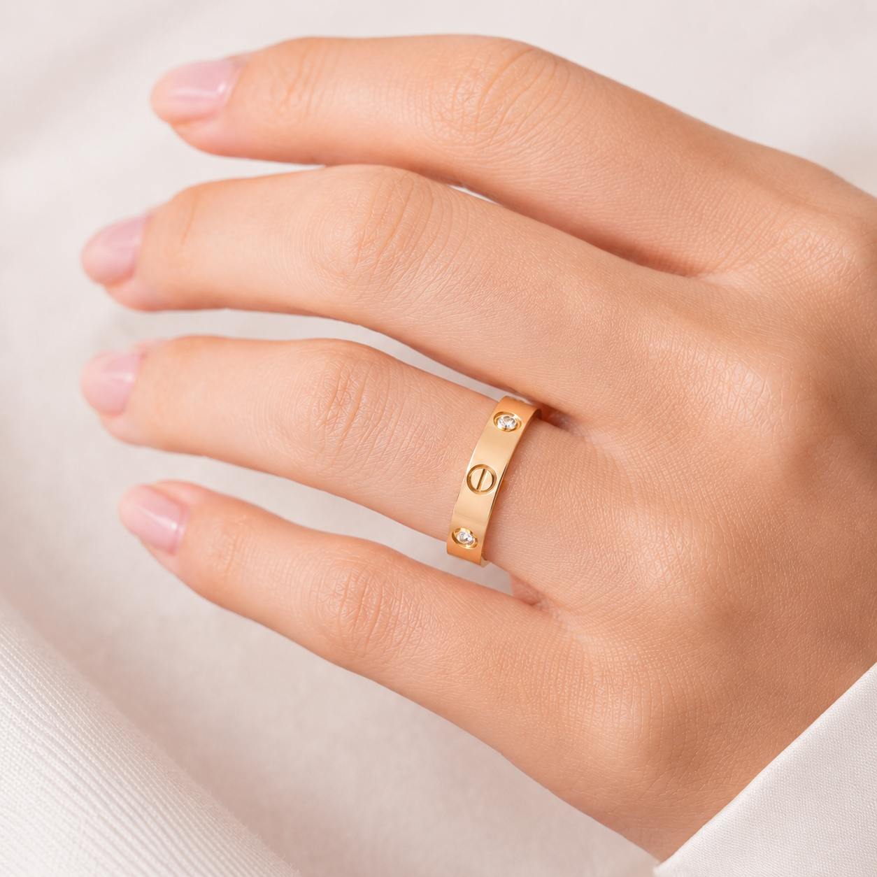 Bague Alliance CARTIER "Love" en or rose et diamants