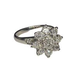 Bague Marguerite en platine et diamants