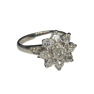 Bague Marguerite en platine et diamants