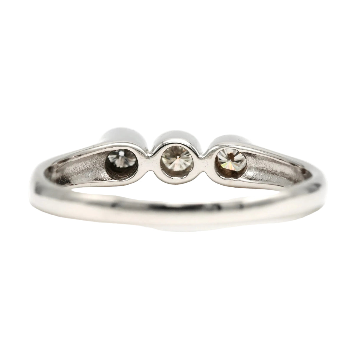Bague Trilogie en or blanc et diamants