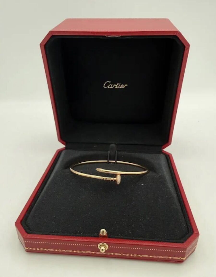 Bracelet Jonc CARTIER "Juste un clou" PM en or rose et diamants