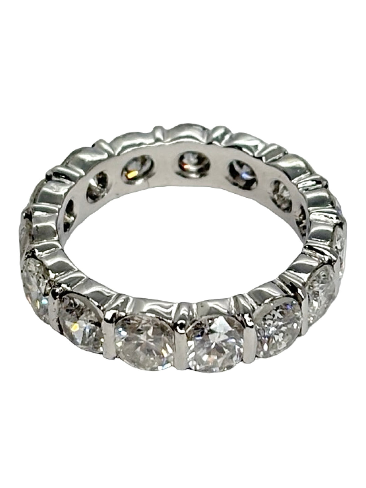 Bague Alliance en or blanc et diamants