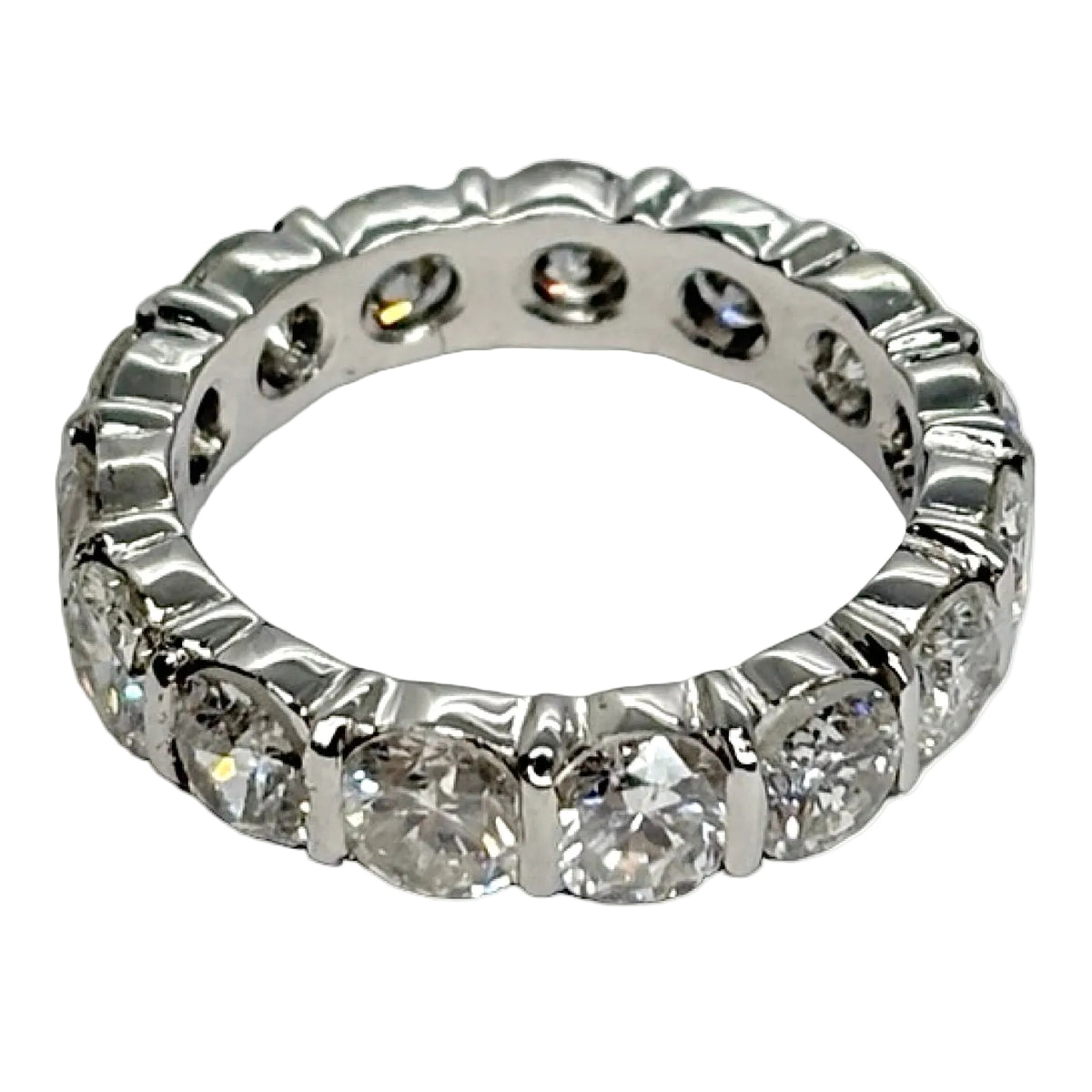 Bague Alliance en or blanc et diamants