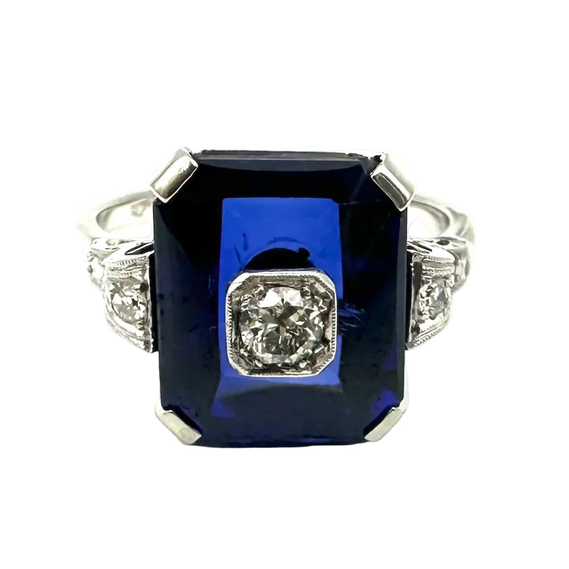 Bague Cocktail en or blanc, saphir et diamants