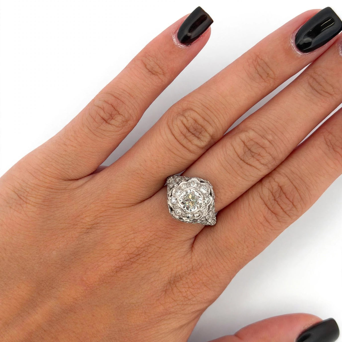 Bague Dôme en platine et diamants