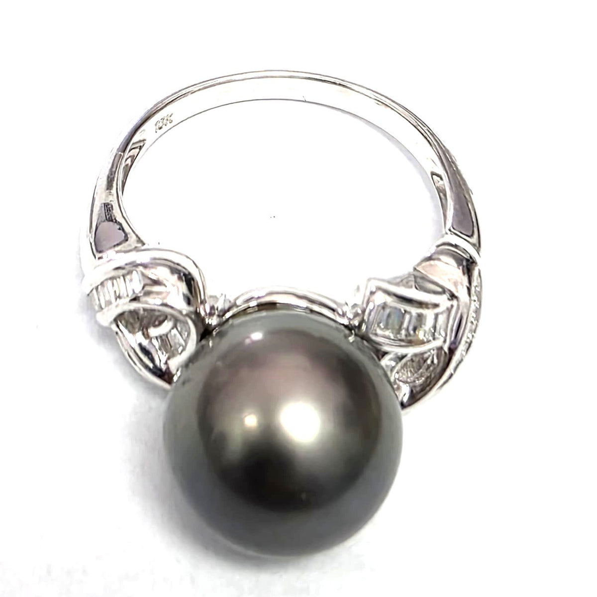 Bague Solitaire en or blanc, perle et diamants