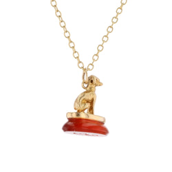Pendentif en or jaune et cornaline