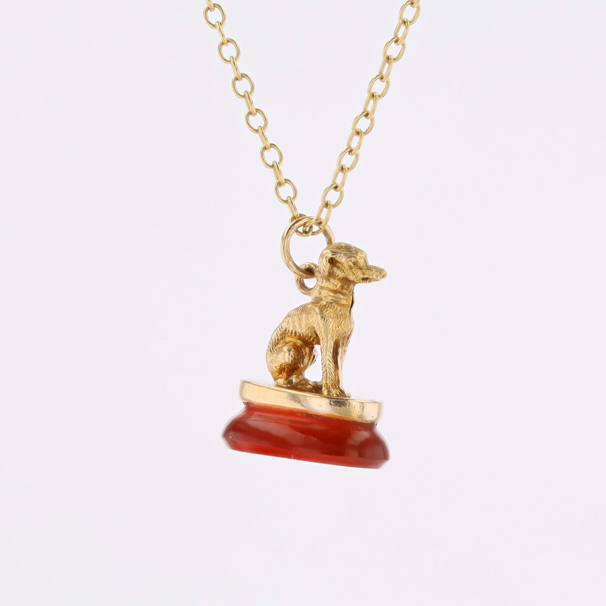 Pendentif en or jaune et cornaline