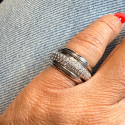 Bague Alliance PIAGET "Possession" en or blanc et diamants