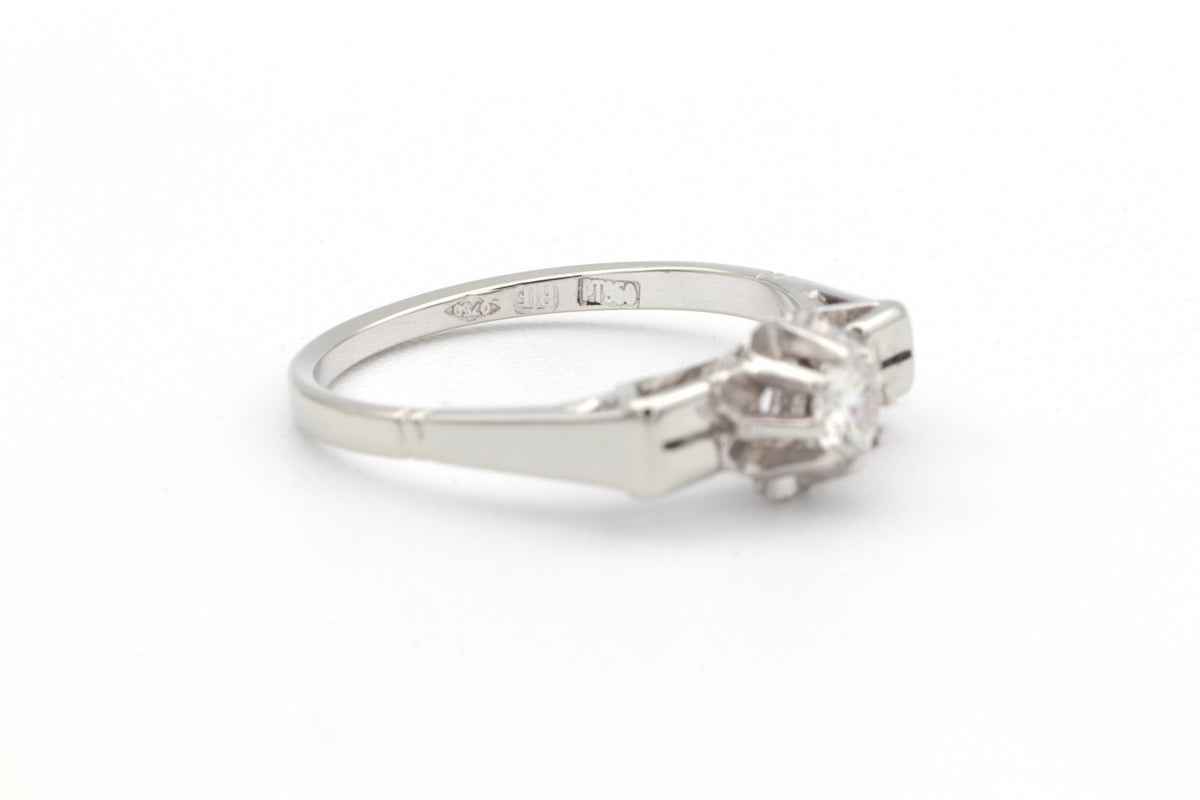 Bague Solitaire en or blanc et diamant