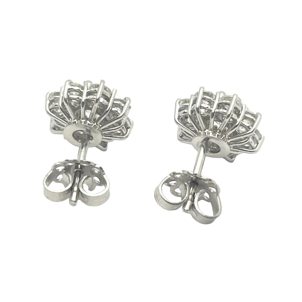 Boucles d'oreilles Puces en or blanc et diamants