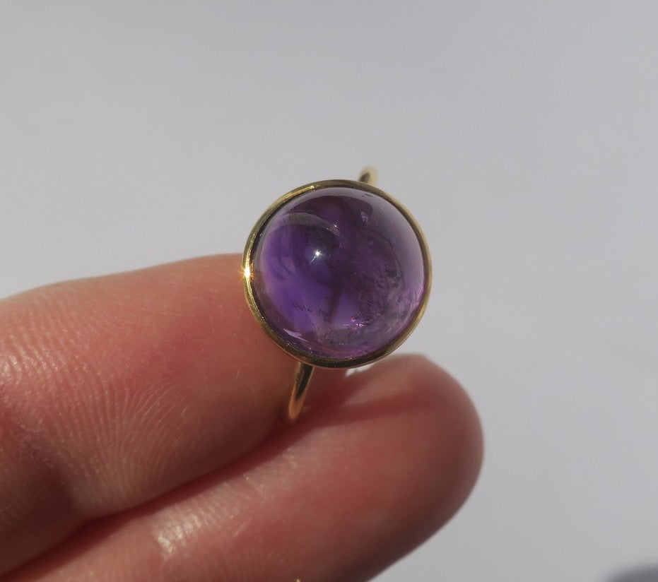 Bague Cocktail en or jaune et améthyste