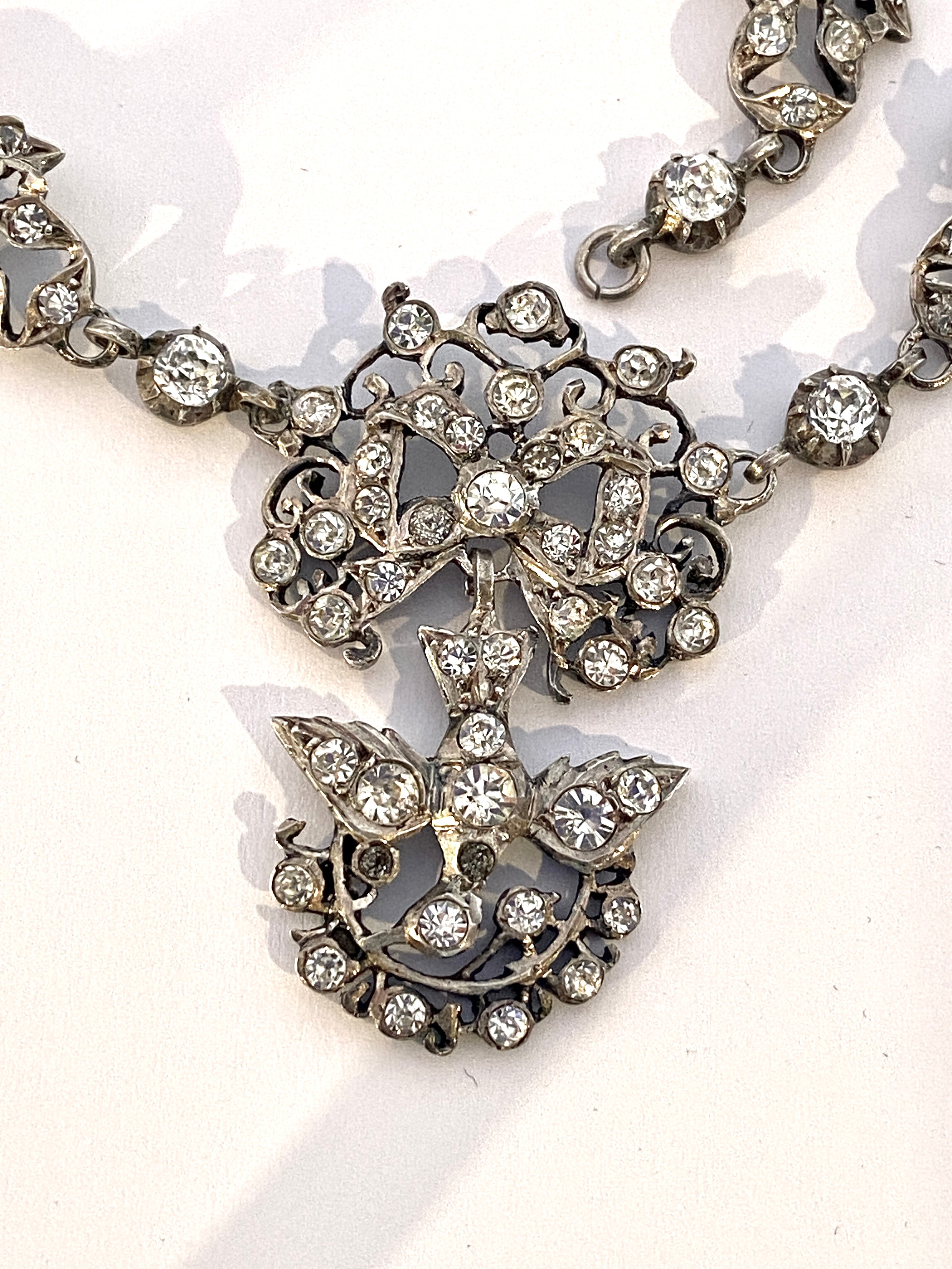 Collier Saint Esprit en argent et strass, vers 1815/1830