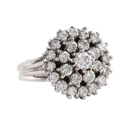 Bague Entourage en or blanc et diamants