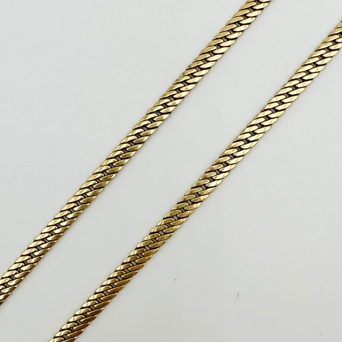 Collier Pendentif VAN CLEEF & ARPELS en or jaune, saphir et diamants
