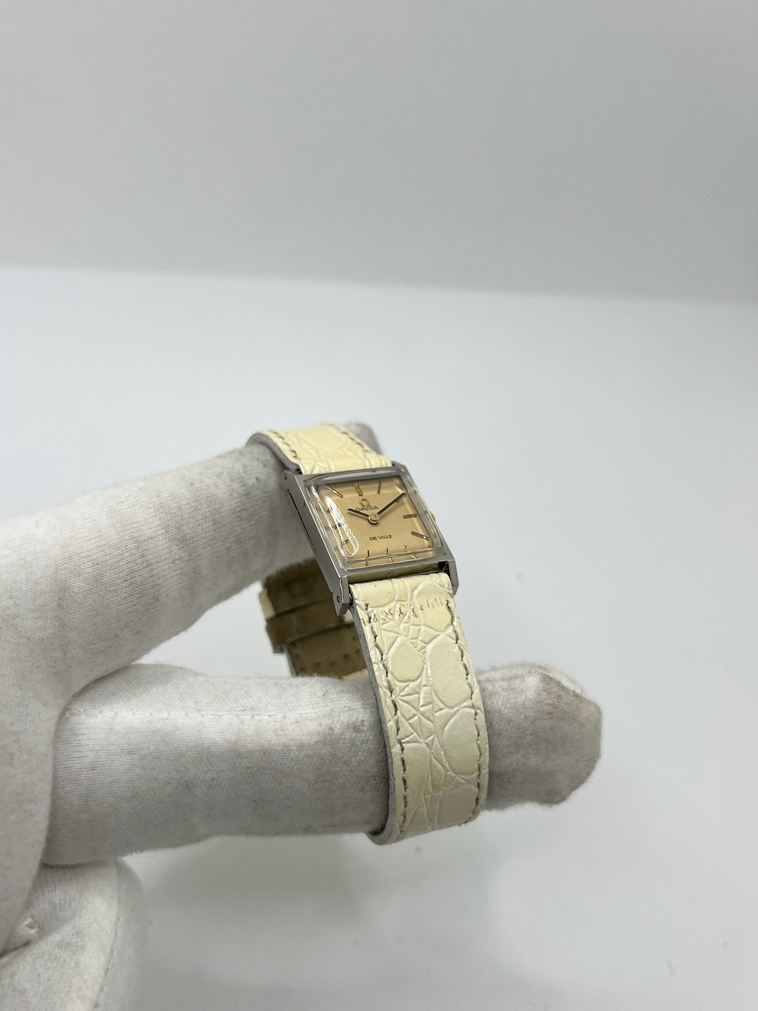 Montre Omega De Ville