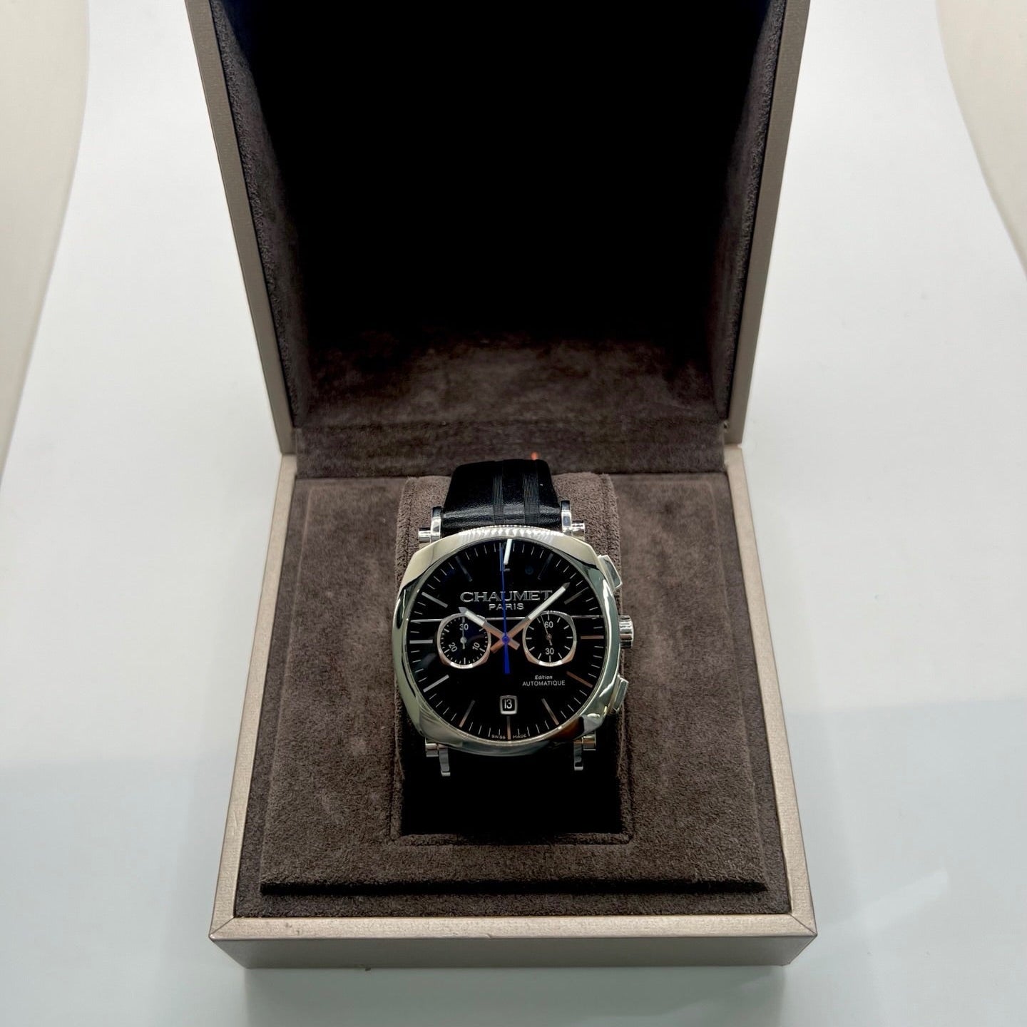 Montre CHAUMET "Dandy" en acier et cuir