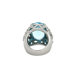 Bague Entourage en or blanc, topaze et diamants