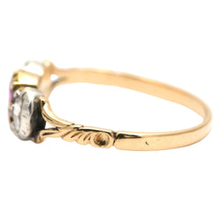 Bague Trilogie en or jaune, rubis et diamants