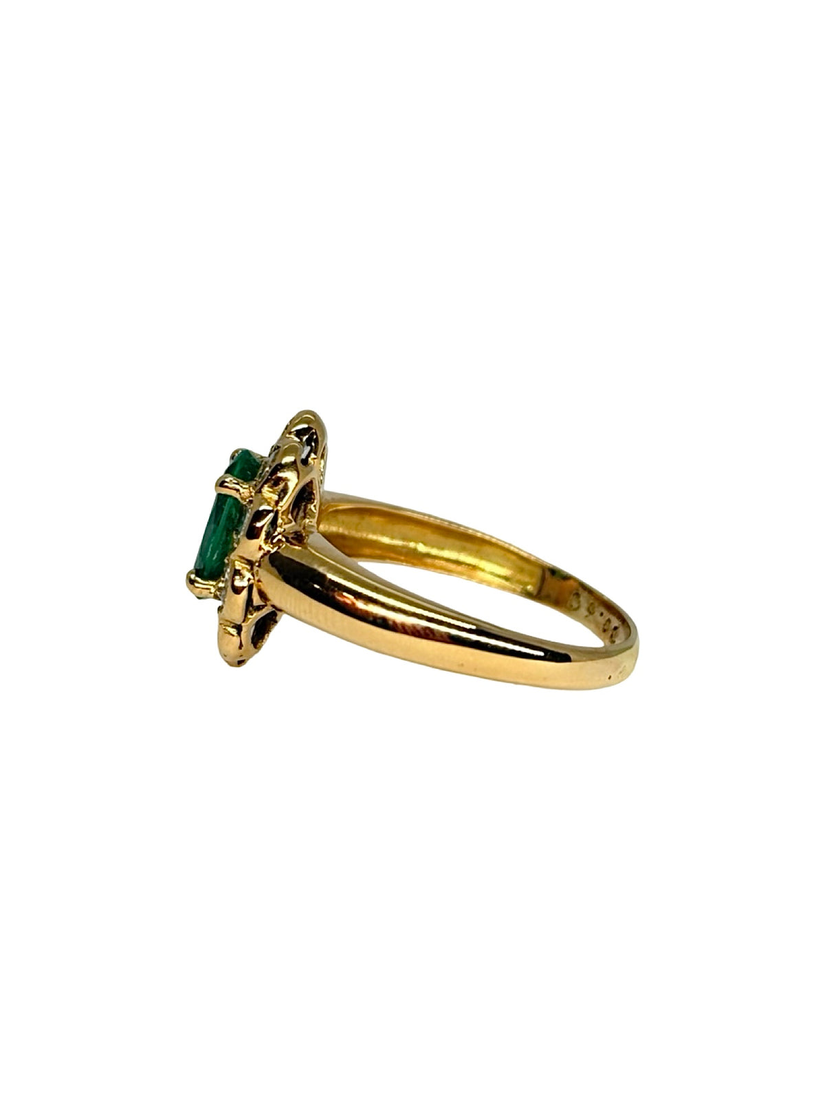 Bague Marguerite en or jaune, émeraude et diamants