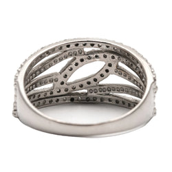 Bague Pavée en or blanc et diamants