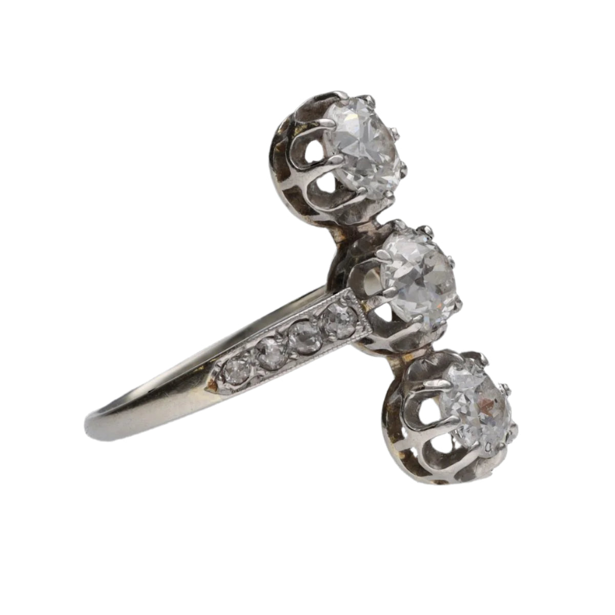 Bague 1930 en or 18k et platine avec diamants taille ancienne vers 1930. Taille 55. - Castafiore