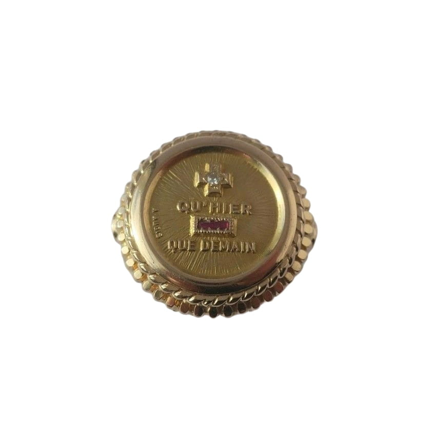 Bague A. AUGIS chevalière médaille d'amour en or jaune et diamant - Castafiore