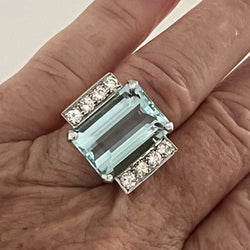 Bague Aigue - marine diamants en or jaune et gris - Castafiore