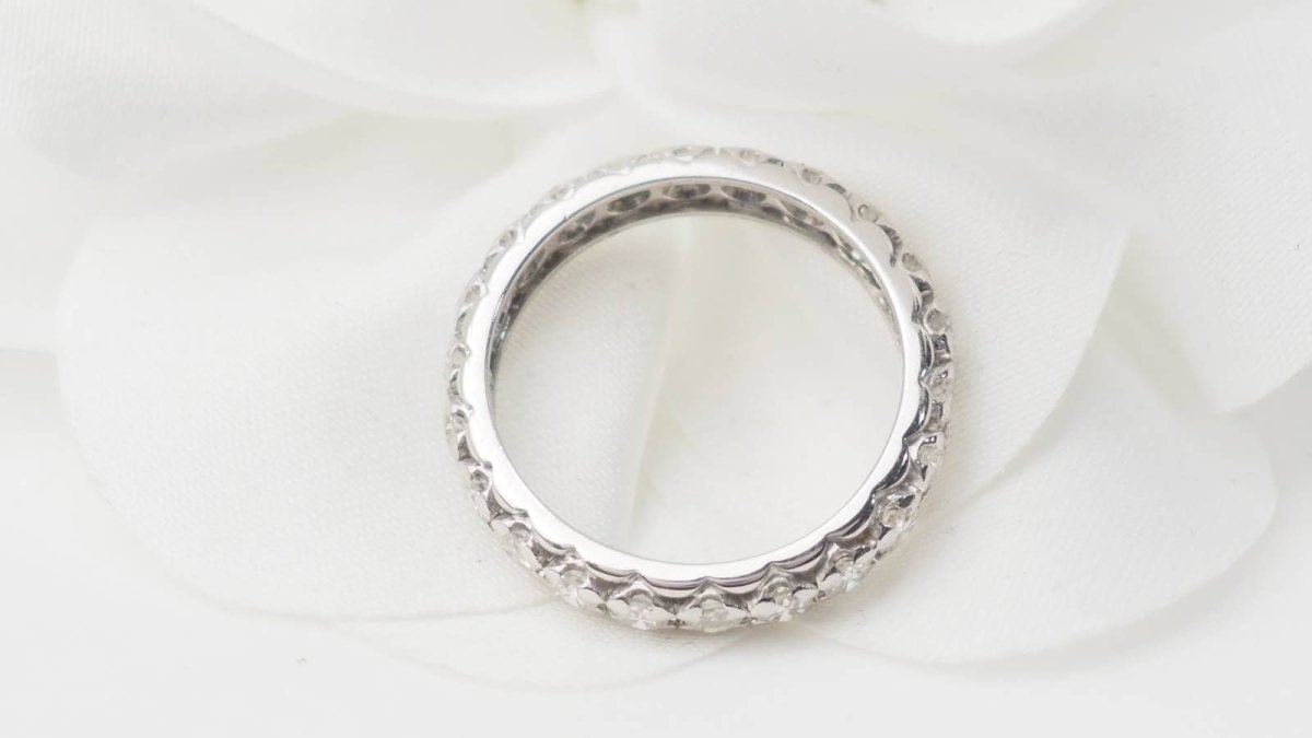 Bague Alliance américaine en or blanc et diamants - Castafiore