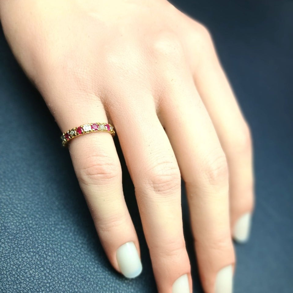 Bague Alliance américaine en or jaune rubis et diamants - Castafiore