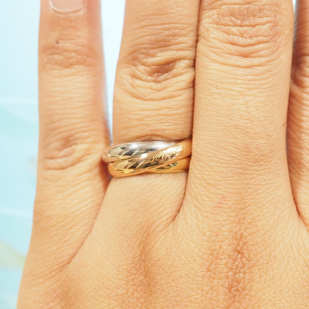 Bague Alliance CARTIER "Trinity Classic" en or blanc, or jaune et or rose - Castafiore