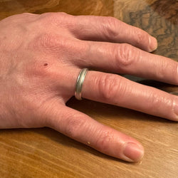 Bague Alliance en or blanc - Castafiore