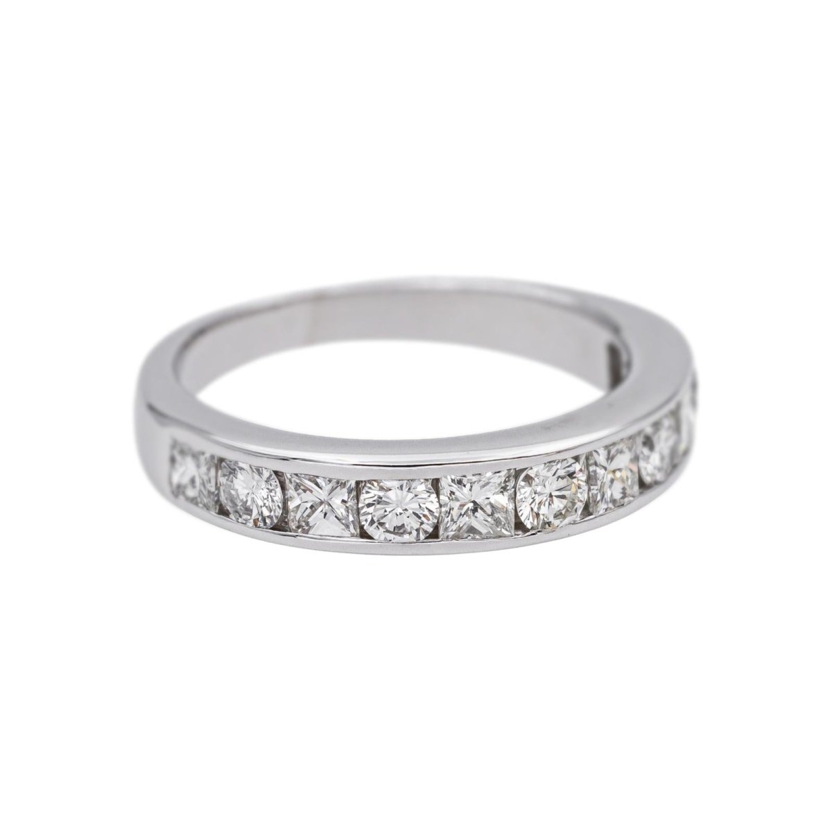 Bague Alliance en or blanc et diamants - Castafiore