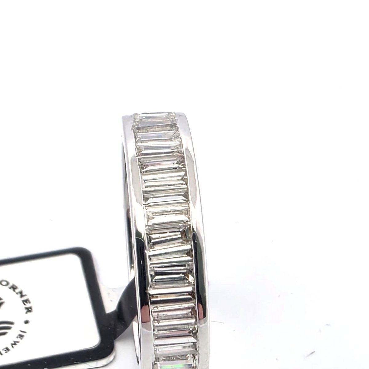 Bague Alliance en or blanc et diamants