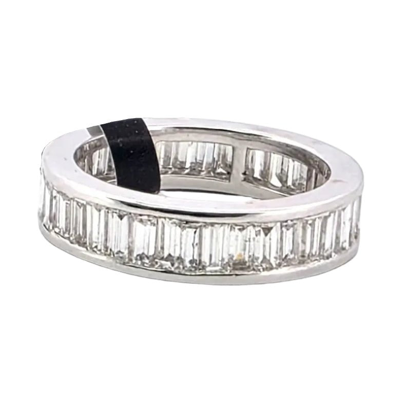Bague Alliance en or blanc et diamants - Castafiore