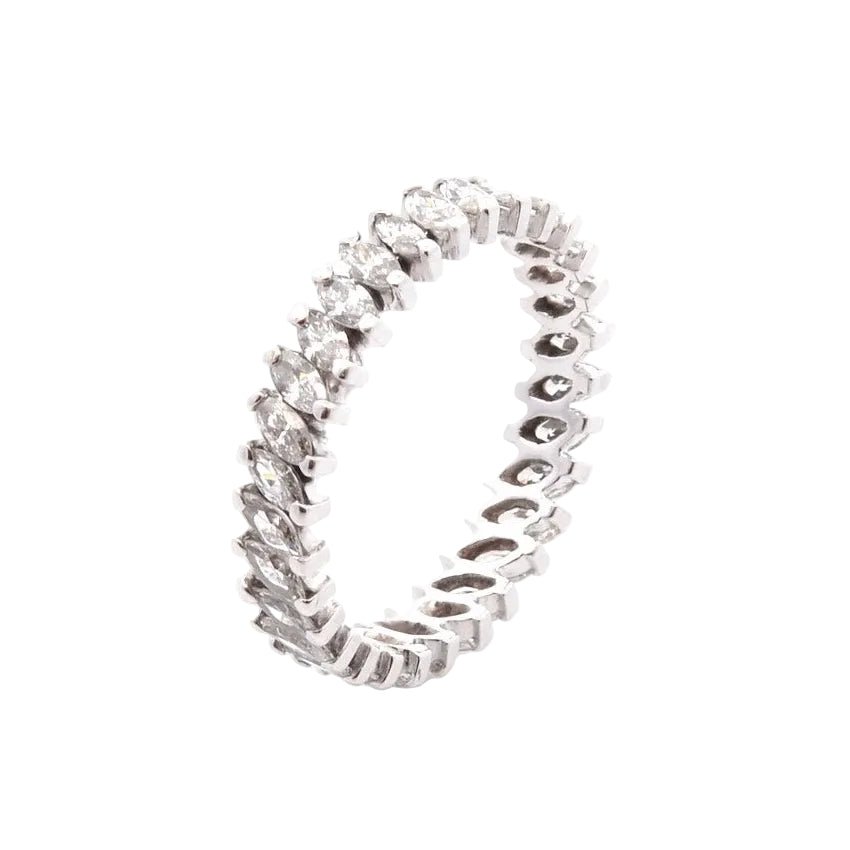 Bague Alliance en or blanc et diamants - Castafiore